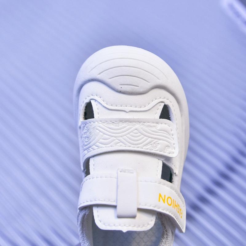 Girls Sandals New Summer Closed-Toe Kids Lightweight Sandals Breathable Soft Sole Sports Shoes