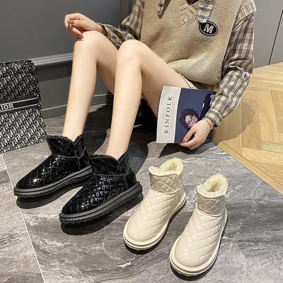Woman Warm Boots Non-Slip Snow Boots Women Raise The Bottom Warm Velvet Short Lattice Luxury Designer Beige Black Boots