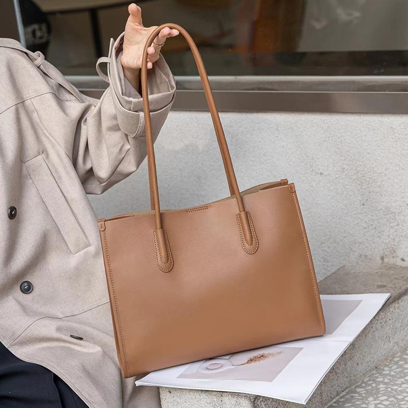 Genuine Leather Women's Bag Niche Soft Leather Tote Bag 2025 New Versatile High-end Large Capacity Cowhide Shoulder Bag Large Bag