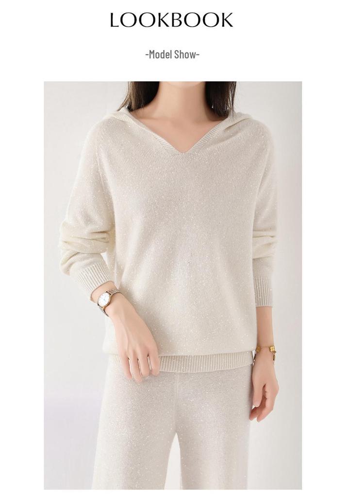Wool Knit V-neck Sweater - Women's 2025 Autumn/Winter Collection