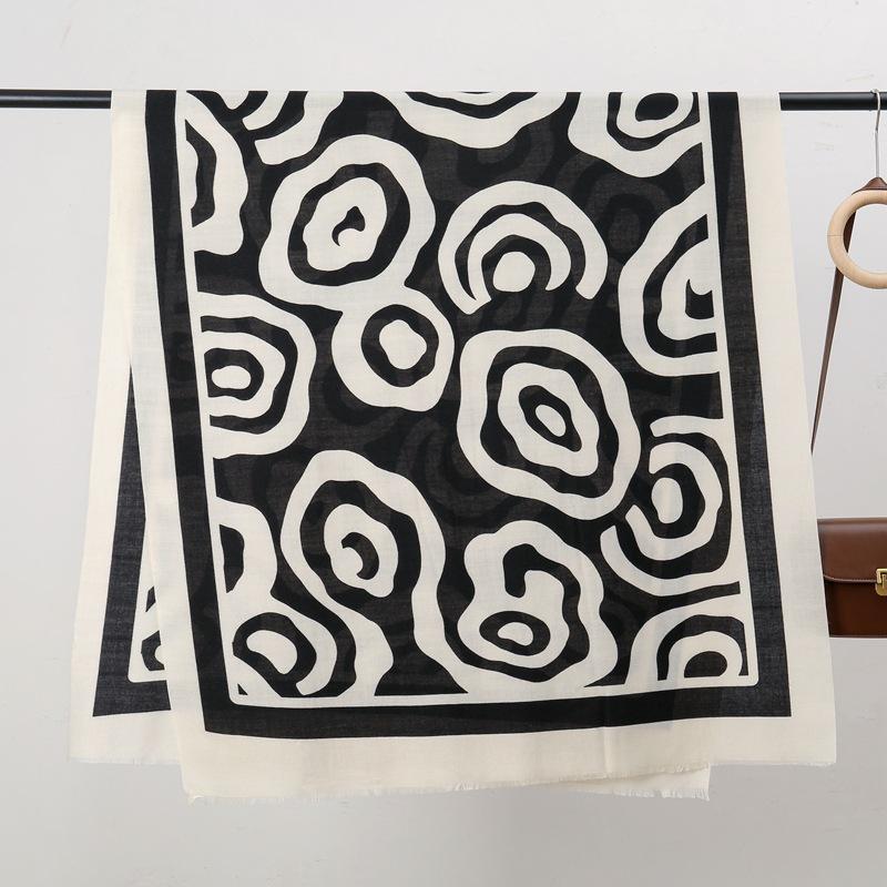 Woju skin-friendly velvet new autumn and winter skin-friendly and warm imitation cashmere printed scarf geometric versatile cover