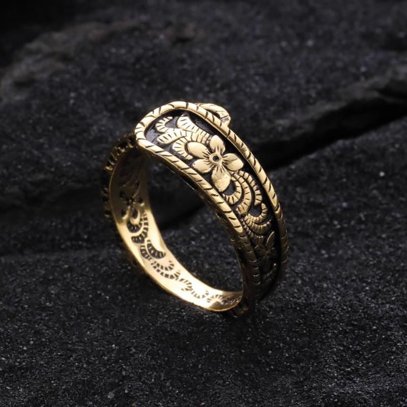 Fashionable Retro-inspired Ancient Gold Floral Ring For Women Unique Adjustable Design