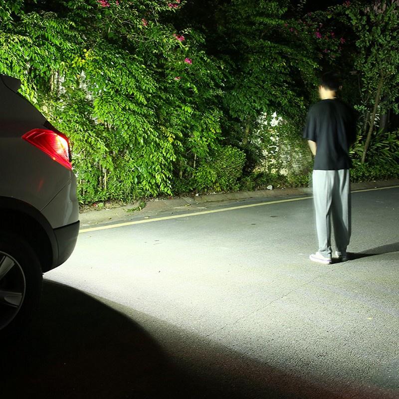 Universal Auto LED Helle Rogue Rückfahrlicht Zusatzlicht Hochleistungs-Rückfahrlicht Elektrisches Auge Externe modifizierte Glühbirne