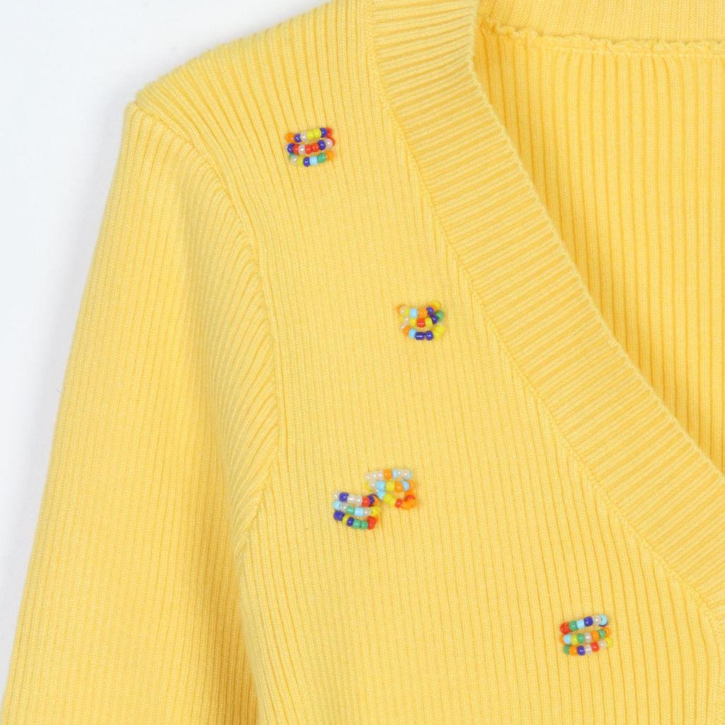 Women's French Retro Knit Cardigan: V-neck, Long Sleeve, Beaded Faux Two-Piece, Color Block Short Top
