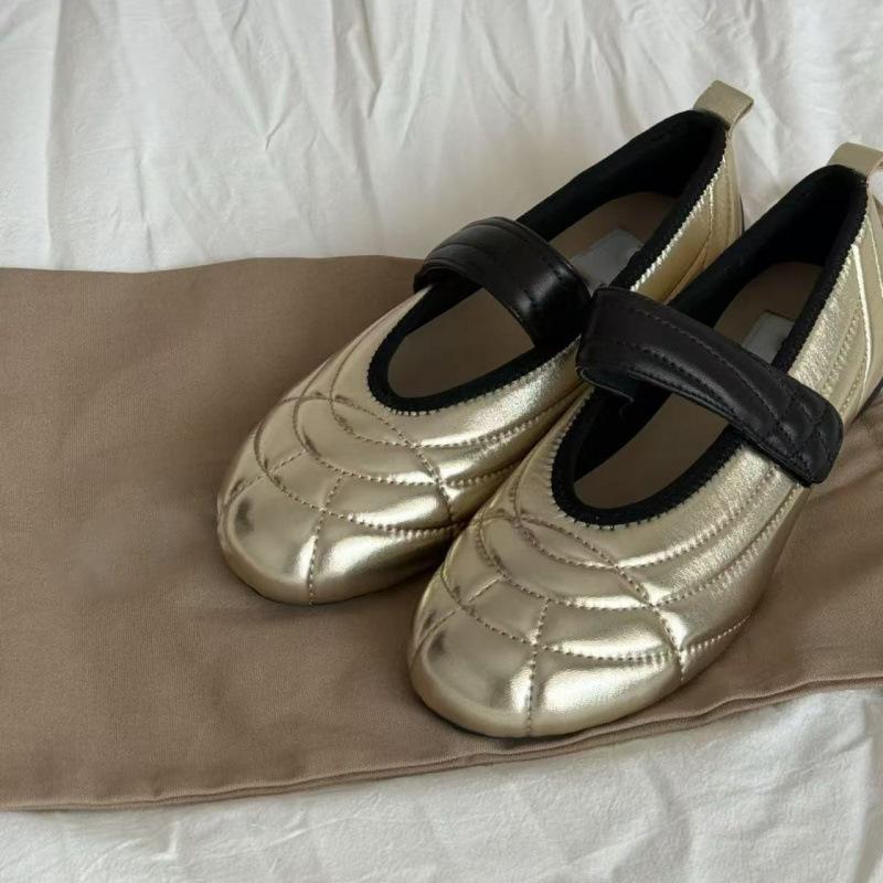 

2025 осень новые французские ретро туфли-балетки с круглым носком туфли Мэри Джейн плоские одинарные туфли женские на липучке маленькие кожаные туфли 40 золотой