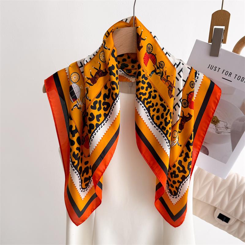 Letni Szal Jedwabny z Prostym Nadrukiem Szal Kwadratowy 70cm Modny Wszechstronny Szal Damski Profesjonalny Szal Jedwabny