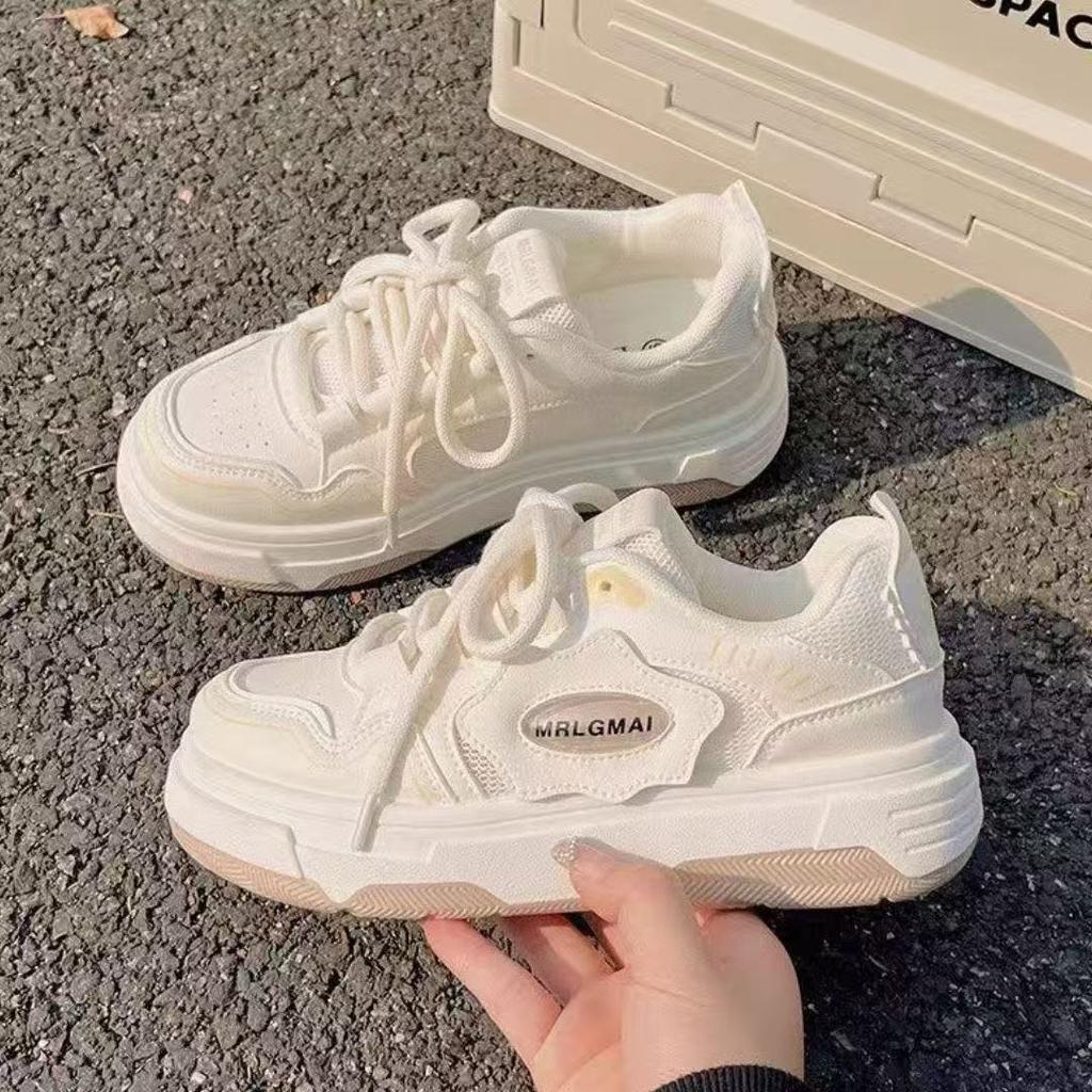 Autumn breathable thick-soled new casual heightening board shoes student sports and leisure shoes