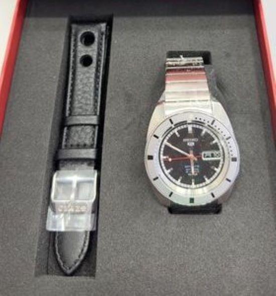 Seiko 5 SPORTS Automatic Heritage design Limited Edition Men Watch SRPL05K1