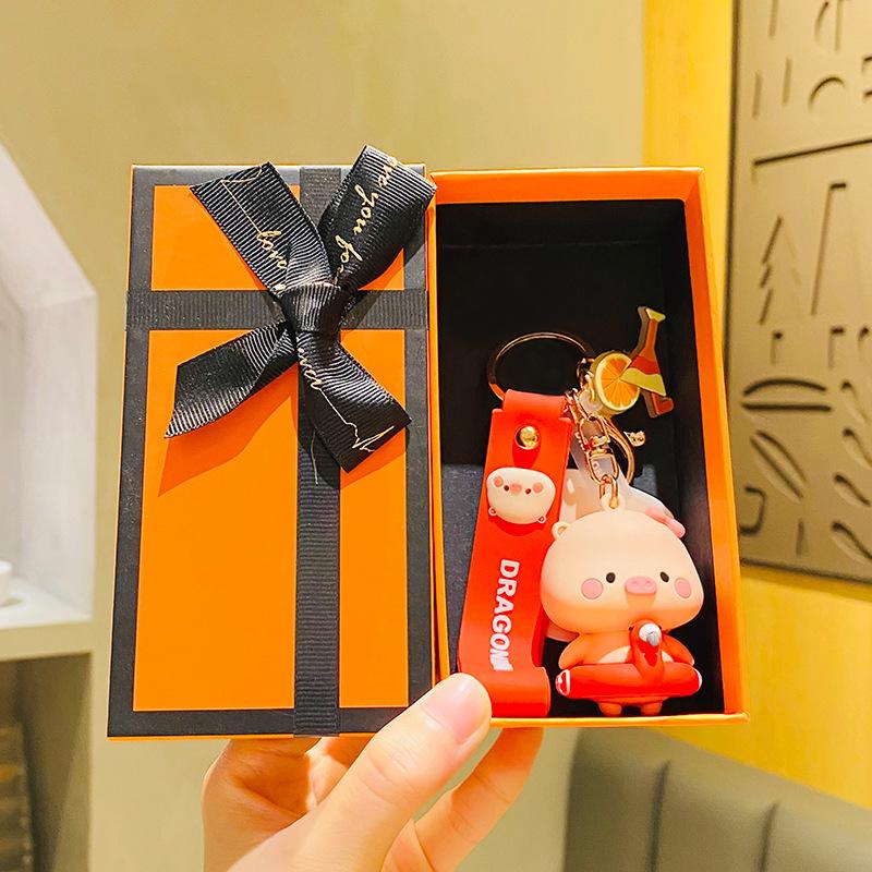 Cute Pig Keychain for Women: Couple Backpack Pendant & Electric Car Charm