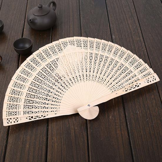 Chinesischer Faltfächer, Handventilator im Vintage-Stil, Tanzfächer, tragbarer Retro-Handventilator mit Aushöhlung für heiße Sommer, Straßenfotografie-Requisiten