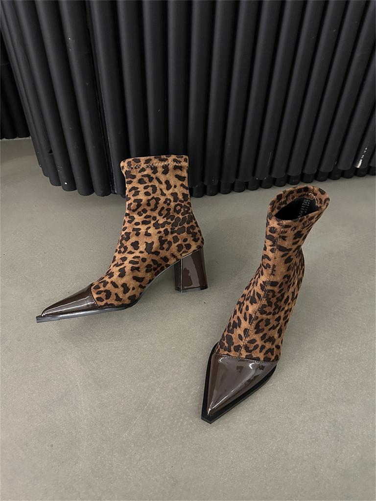European and American Pointed High-heeled Short Boots 2025 New Autumn and Winter Niche Design Splicing Thin Boots Temperament Thick Heel Fashion Boots