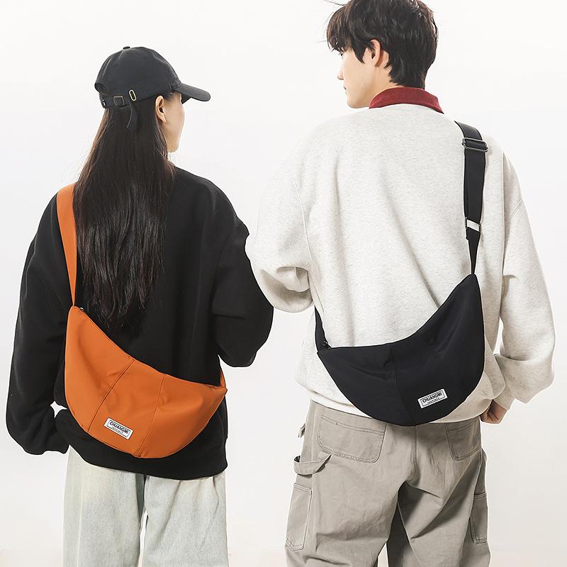 Versatile Dumpling Bag Female Personality Solid Color Messenger Bag Trendy Brand Commuter Shoulder Bag Light Mobile Phone Bag Male