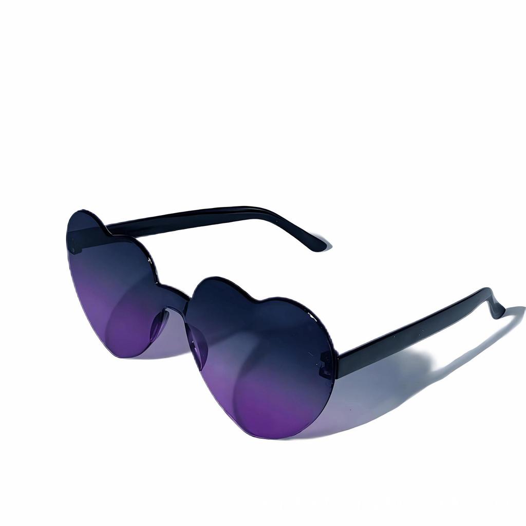 Trendy Heart-Shaped European-American Sunglasses for Women - Masquerade Party & Fun Glasses