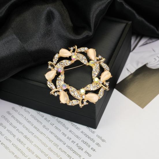 Brooch Retro Style Leaf Floral Design Lapel Pin with Faux Opal Inlaid Sweaters Collars Hats Bags Coats Scarves Badge Outfit Accessory