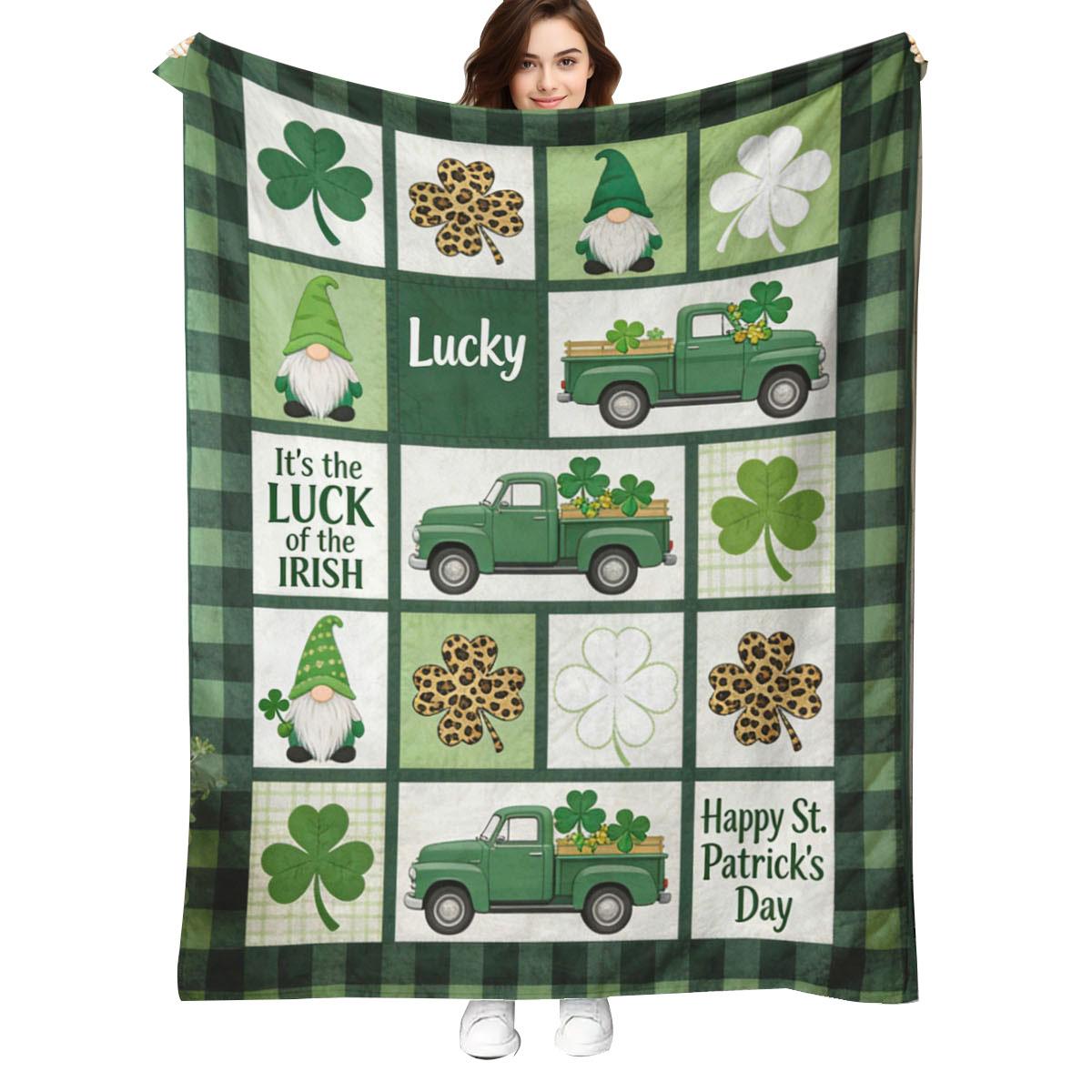 

St Patricks Day Clover Blanket Soft flannel Irish decoration green and white all season universal sofa bed camping travel 75x100cm (30x40inch)