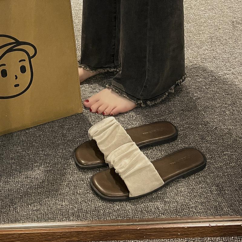 Premium One-word Slippers for Women's Summer Wear Sandals New Year's Flat-bottomed Beach Sandals