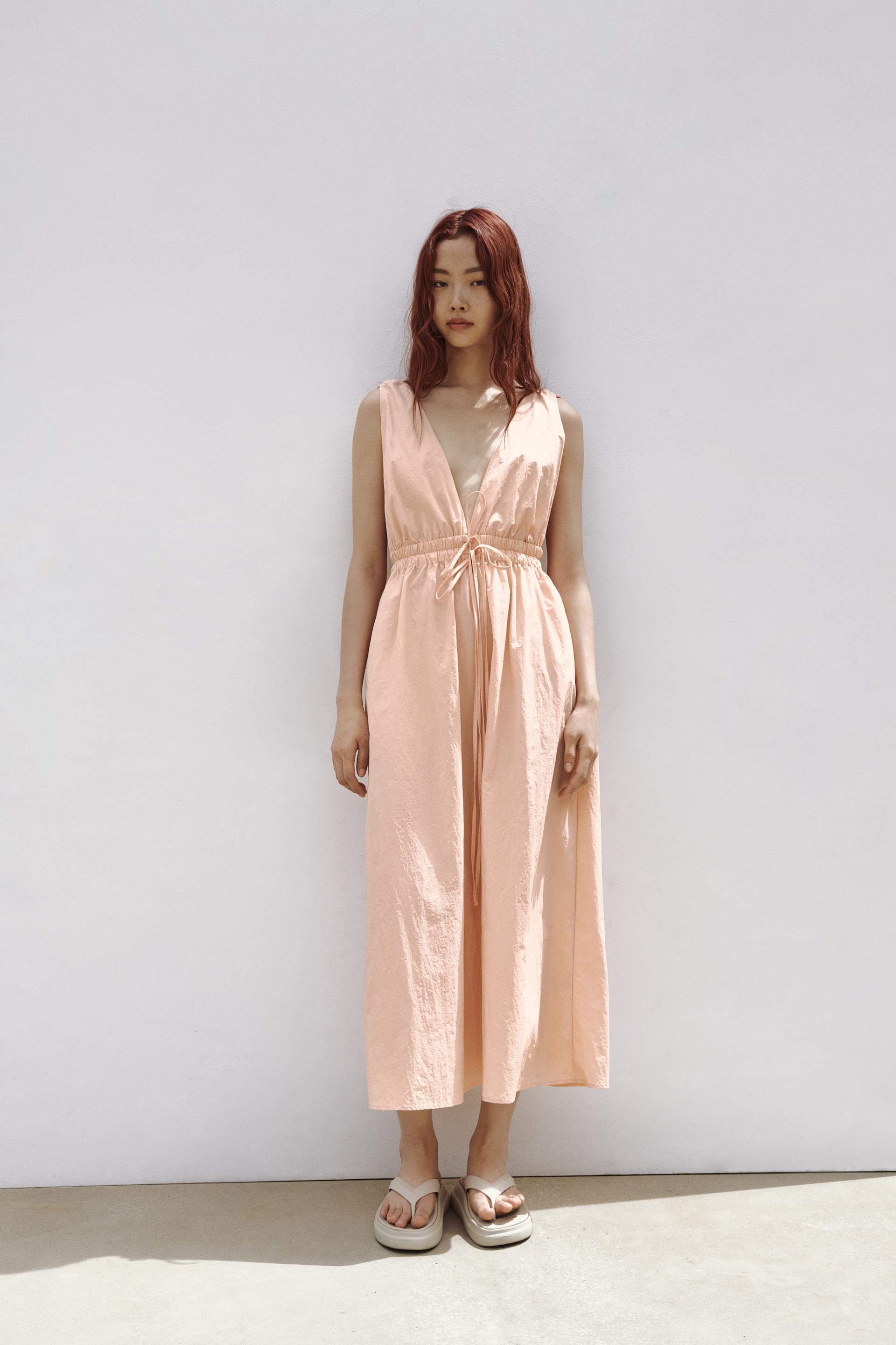 

ПЛАТЬЕ МИДИ ИЗ НЕЙЛОНА