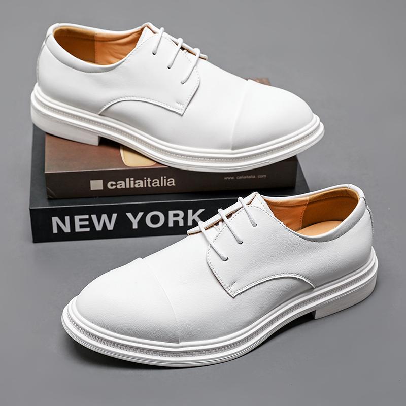 Fashion Luxury Fashion New Men's White Lace Up Patent Leather Oxford Shoes Designer Male Formal Wedding Prom Dress Homecoming Footwear