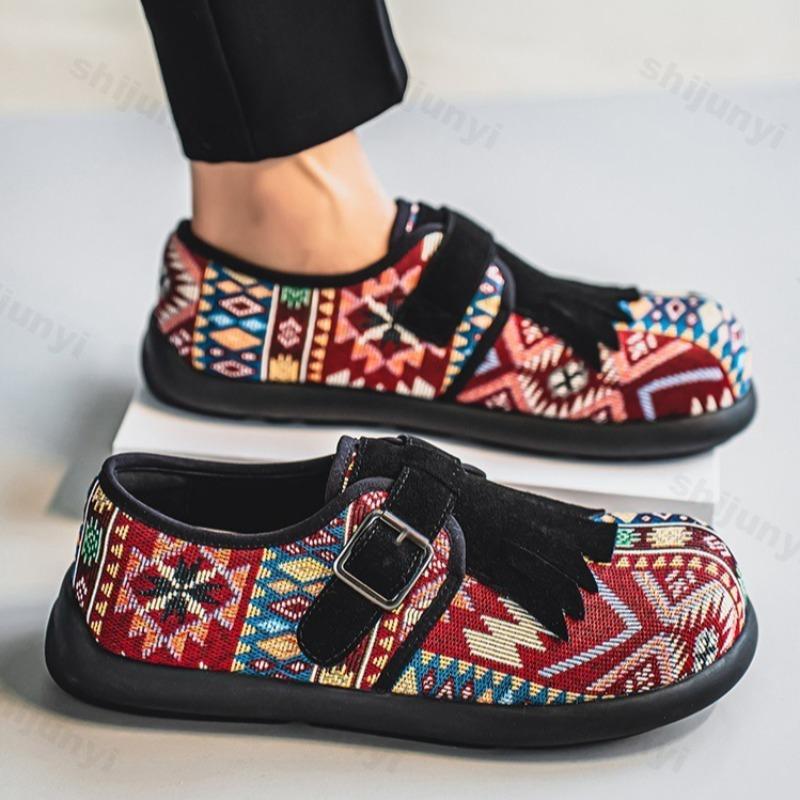 Mode 2025 Herr Casual Loafers Modetrend Tetro Nisch Tjock Sula Casual Platta Skor Slip on Bekväma Lätta canvas Sneakers