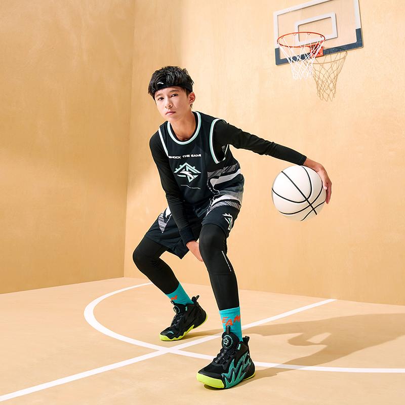 Anta Kwangchao 2 Tlumení Nárazů Odolné Nízké Dětské Basketbalové Boty Dětské Basketbalové Boty Černá Zelená A312331131-4