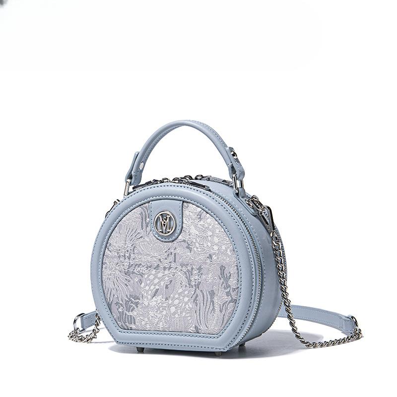 

Women s Bag Blue Round Cake Bag Hand-embroidered Crossbody Bag