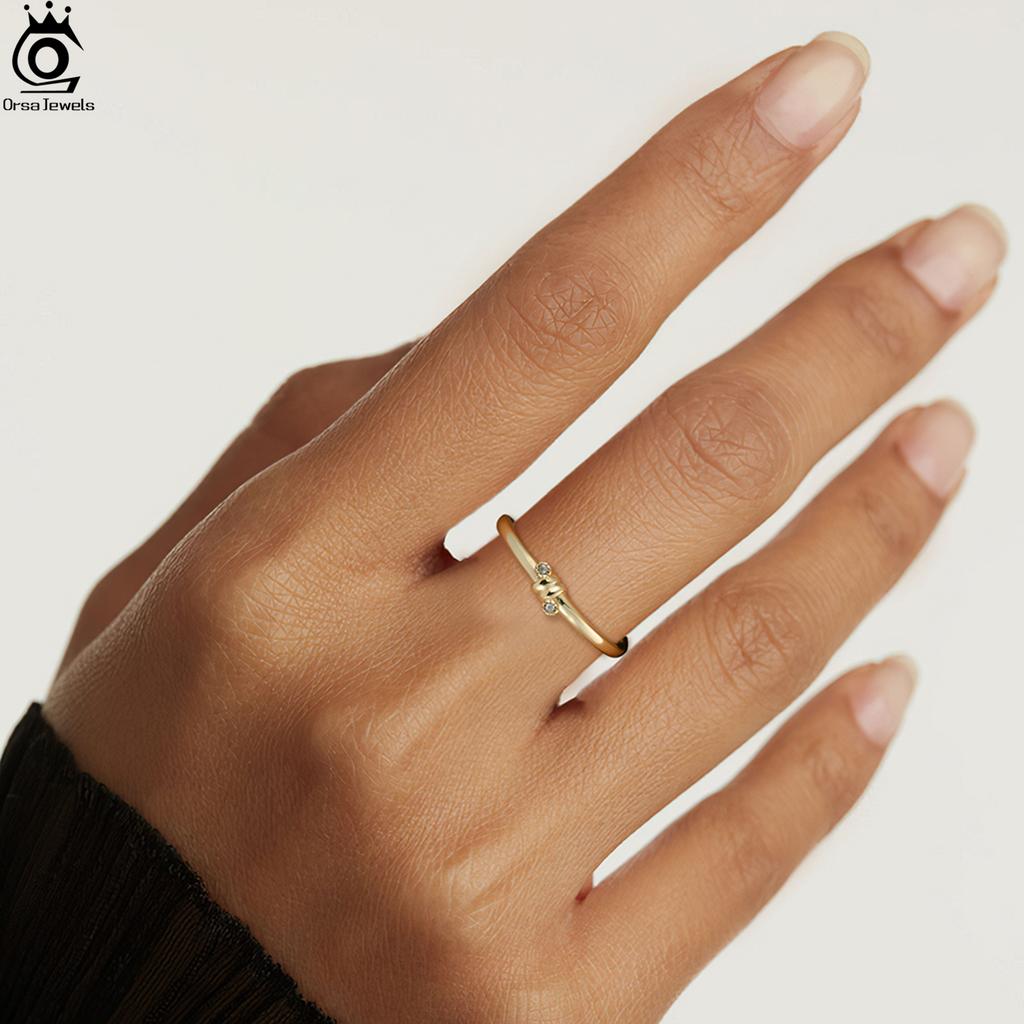 ORSA JEWELS 925 Sterling Silver Open Ring With AAAA Cubic Zirconia Decor Twist Design Minimalism Style Finger Ring Present APR38