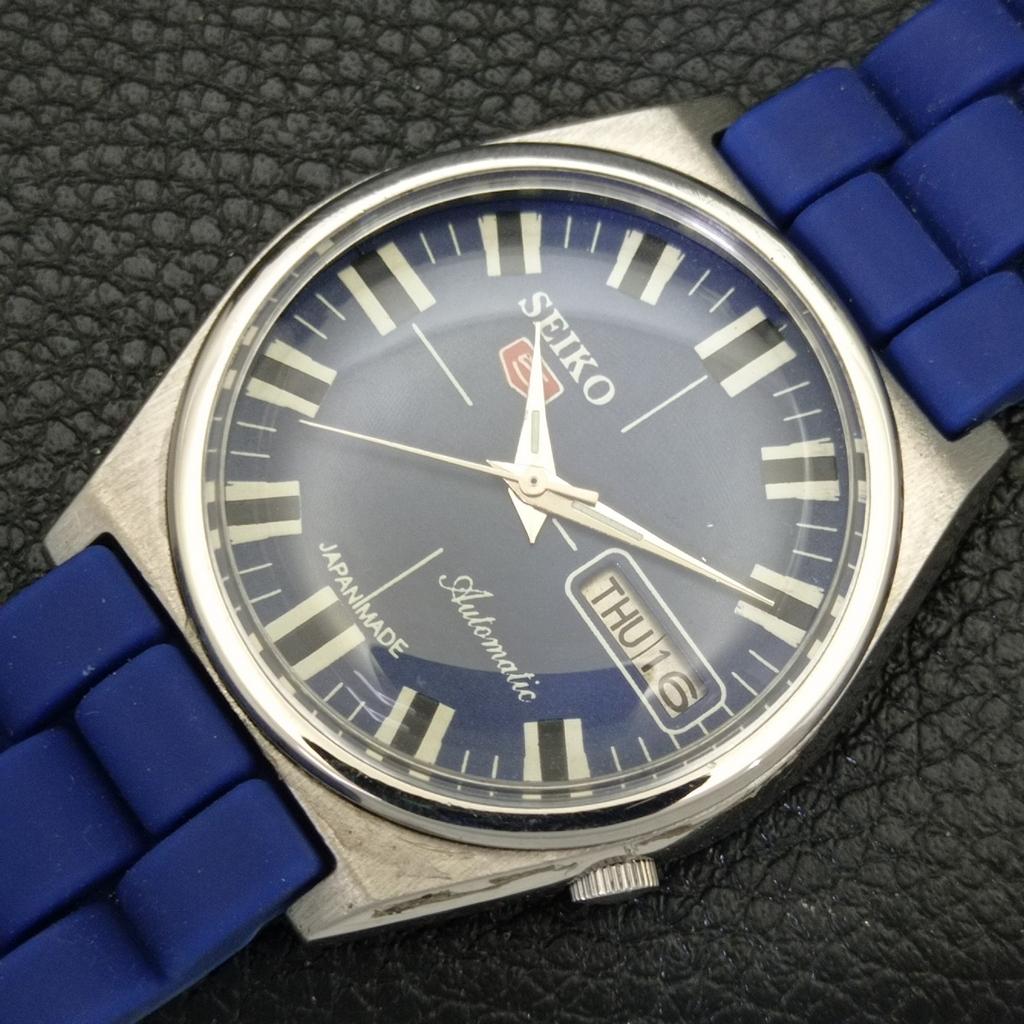 JAPAN VINTAGE SEIKO 5 AUTOMATIC 7009A MENS BLUE COLOR DIAL WATCH a702106-5 R208-a702106