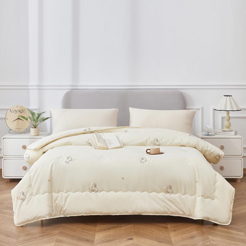 Playboy Snowfield Wool Quilt