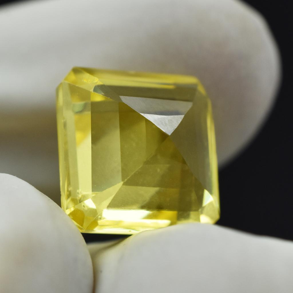 Natural Square Cut 9.30 Carat Yellow Sapphire Stone Loose Gemstone CERTIFIED AR-1514