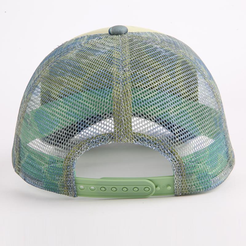 Trucker Hats With Logo Embroidery Printing 5 Panel Camo Trucker Cap  Pre-curved Brim Print Mesh Hat