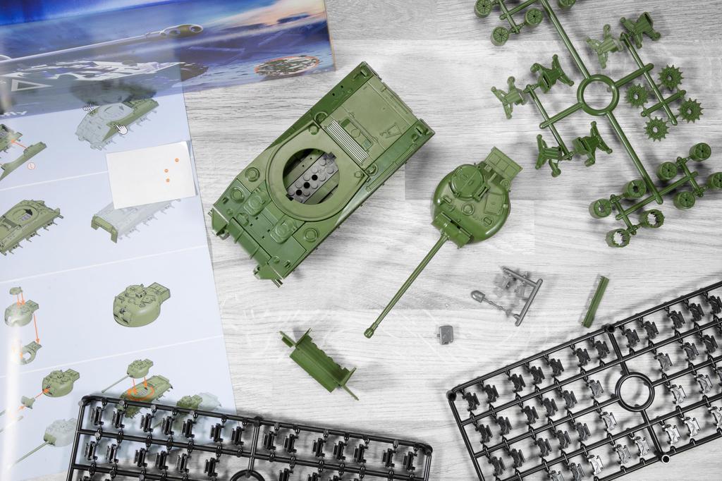 Airfix Quick Build Series American Sherman Firefly Block Assembly Kit QB6042 1/35 Pre-painted