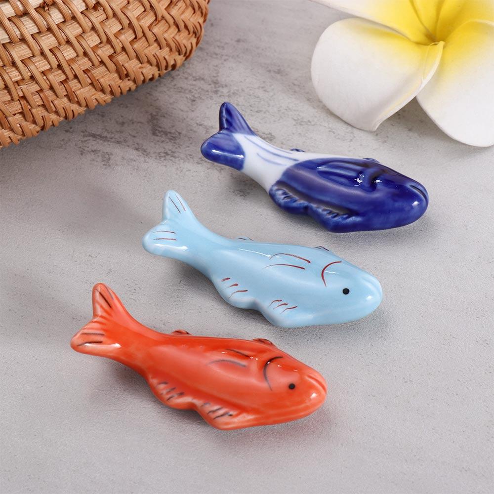 Fish Shaped Chinese Style Ceramic Tableware Rack Chopsticks Holder Dinnerware Stand Chopstick Rest