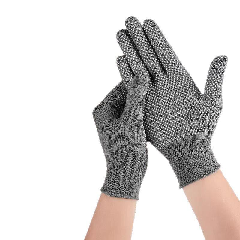6 Pairs Heat-Resistant Barbecue Gloves: Anti-Scald Cooking Protection with Oil-Splash Guard for Chefs