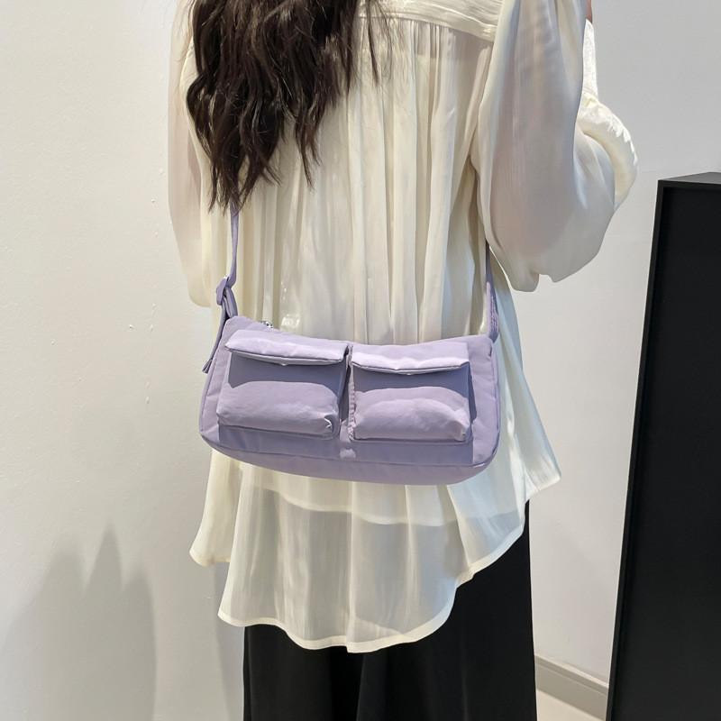 Casual Crossbody Bag For Daily Use With Multiple Pockets And Polyester Material