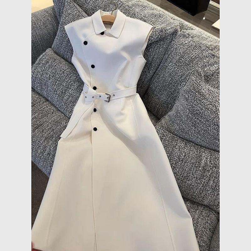 

Популярное белое платье этого года Женское лето 2025 Летнее элегантное светское изысканное чувство Уникальное красивое облегающее талию Юбки White Dress female S