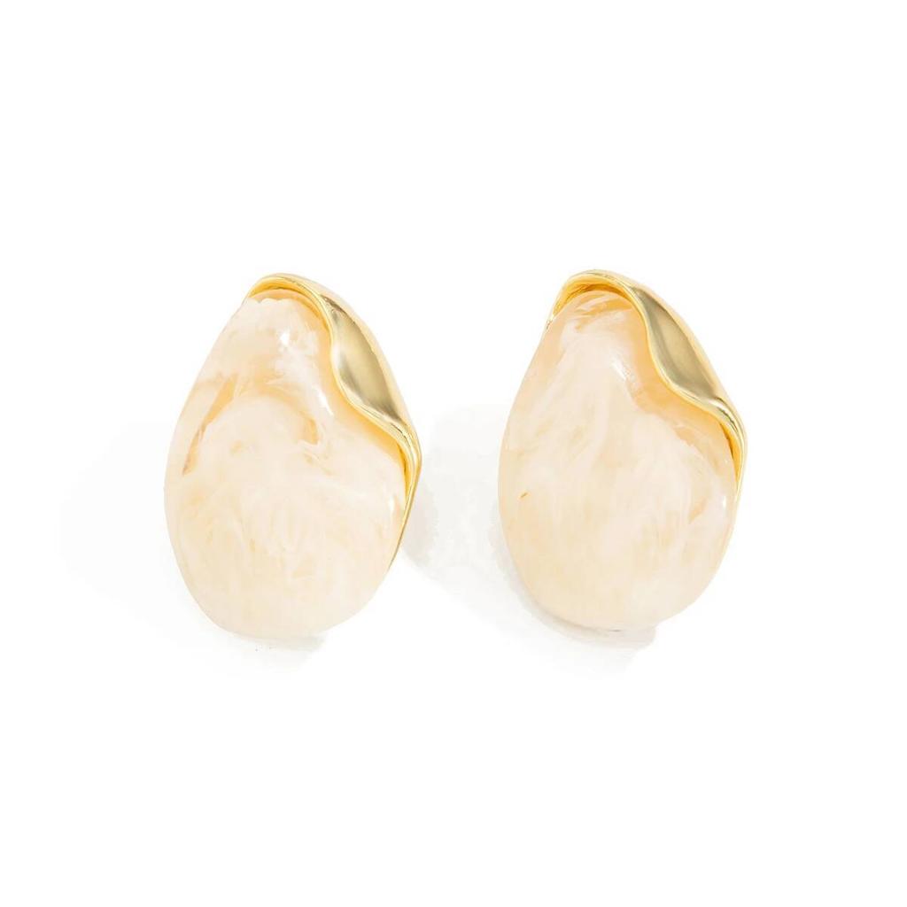 Salircon Nieuwe Elegante Melkwitte Acryl Stud Oorbellen Dames Mode Luxe Onregelmatig Piercing Oor Accessoire Bedel Sieraden