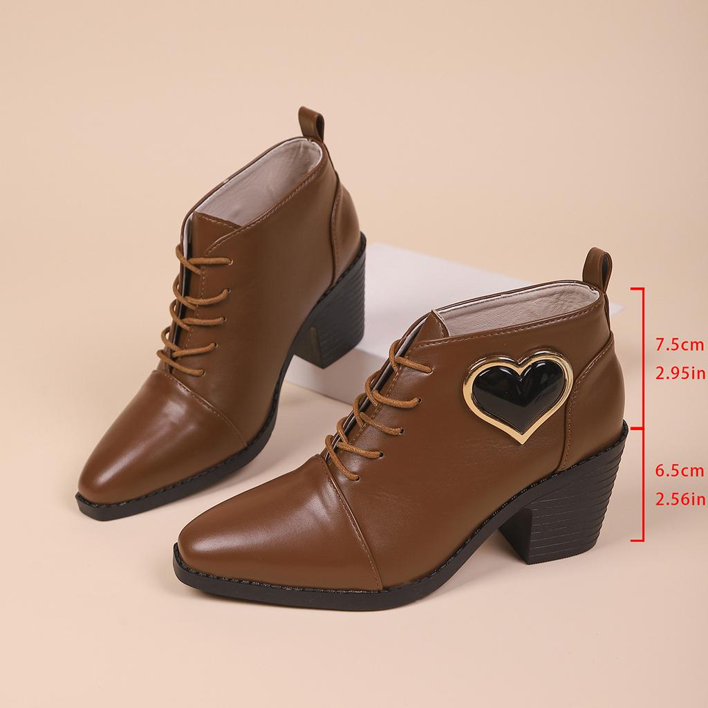 Vintage Lace-up Love Decoration High Heeled Shoes Women's 2025 Fall New Plus-size Professional Low-top Shoes