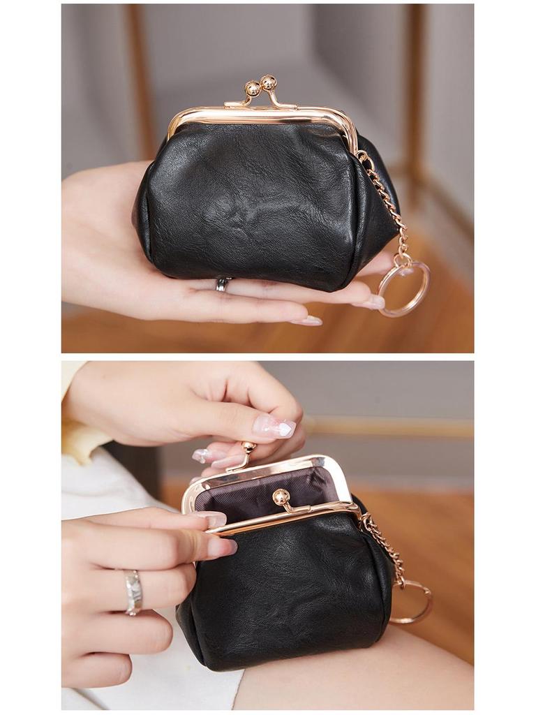Retro Japanese Mini Clasp Coin Purse - Creative & Portable Coin Storage.