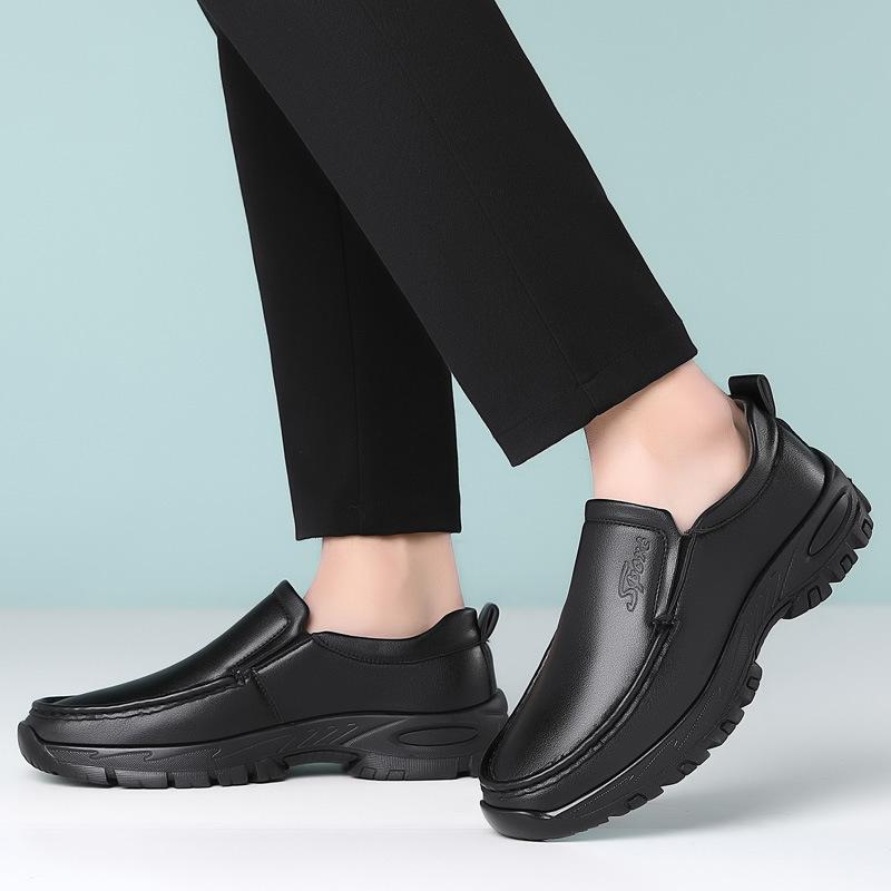 Men's Genuine Leather Shoes 38-47 Head Leather Soft Anti-slip Rubber Loafers Shoes Man Casual Real Leather Shoes