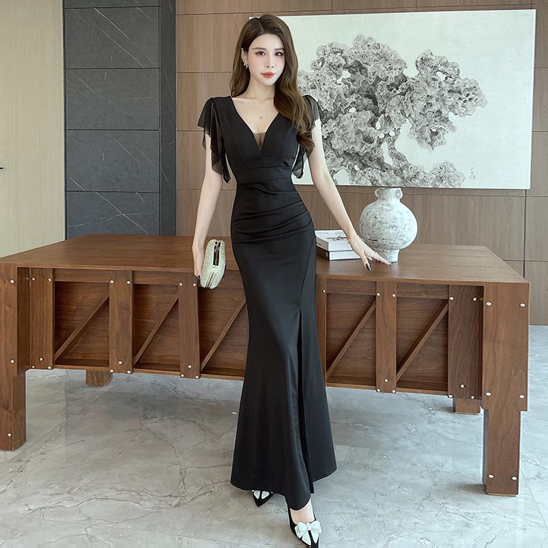 Elegantes V-Ausschnitt Abendkleid mit Schlitz - Figurbetonter Langer Rock