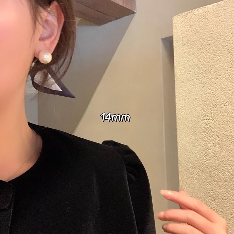 

Серьги с жемчугом Манту: Элегантный и универсальный стиль 2024 года для женщин