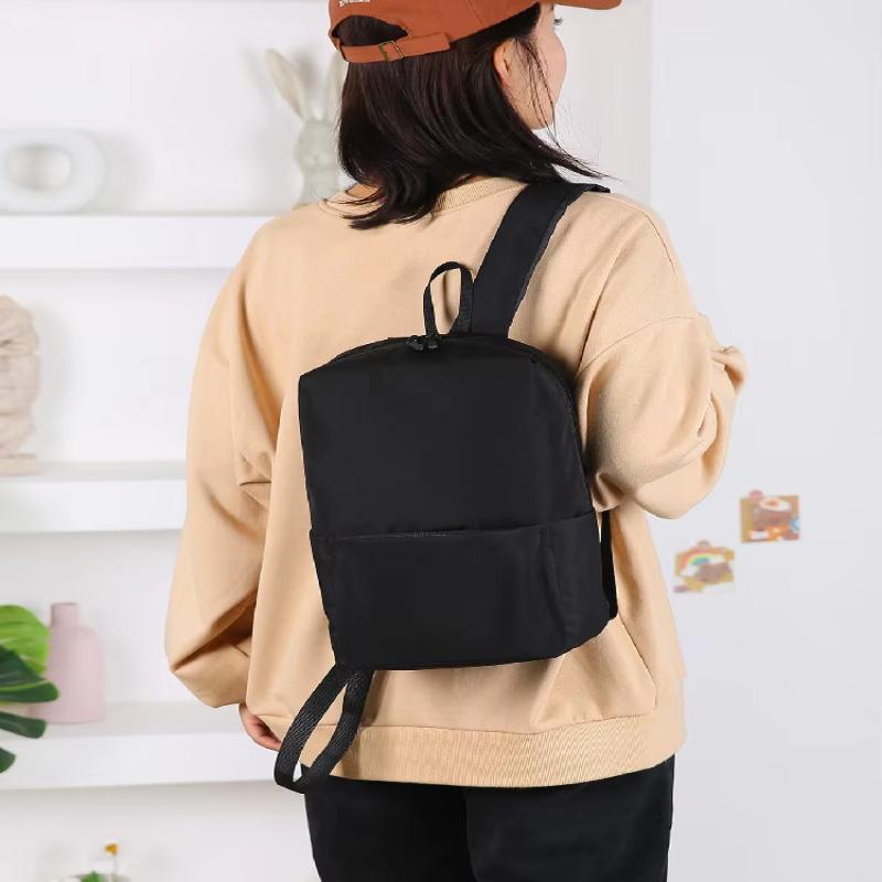Oxford Fabric Backpack Lightweight Large Capacity Wear Resistant Casual Daypack for Hiking Camping Trip