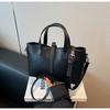 Premium Fashion Handbag Women's 2025 New Versatile Small Square Bag Simple Shoulder Messenger Bag