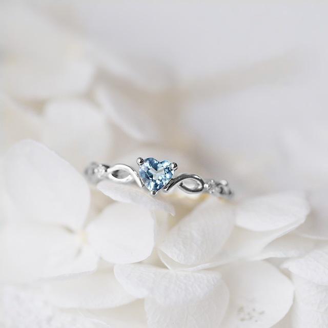 Zhenrong Wish Fresh Heart-Shaped Deep Blue Topaz Engagement Ring