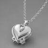 1PC Vintage  Golden Color Heart Shaped Pendant Can Be Placed on The Photo Necklace for Women Jewelry