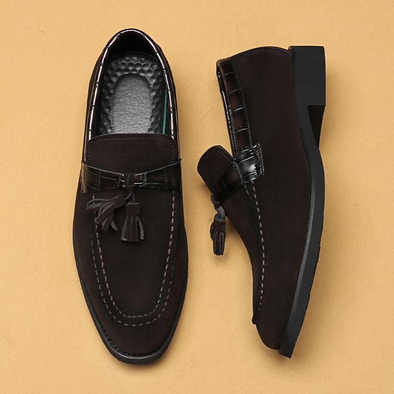 Mens Classic Tassels Loafers Moccasins Fashion Men's Slip-on Casual Shoes Men Party Wedding Outdoor Driving Flats