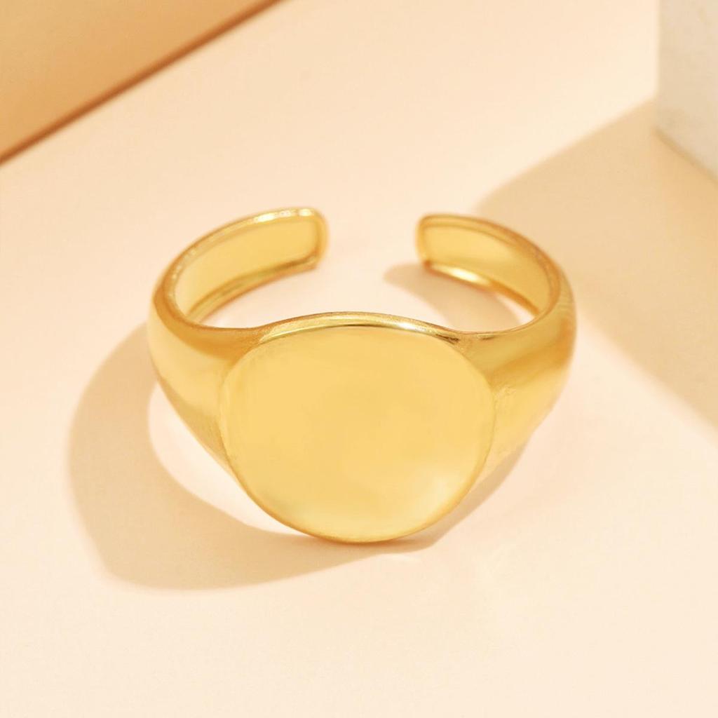 18K Gold Stainless Steel Geometric Smooth Ring for Women - Colorfast, Simple Ins Style Jewelry