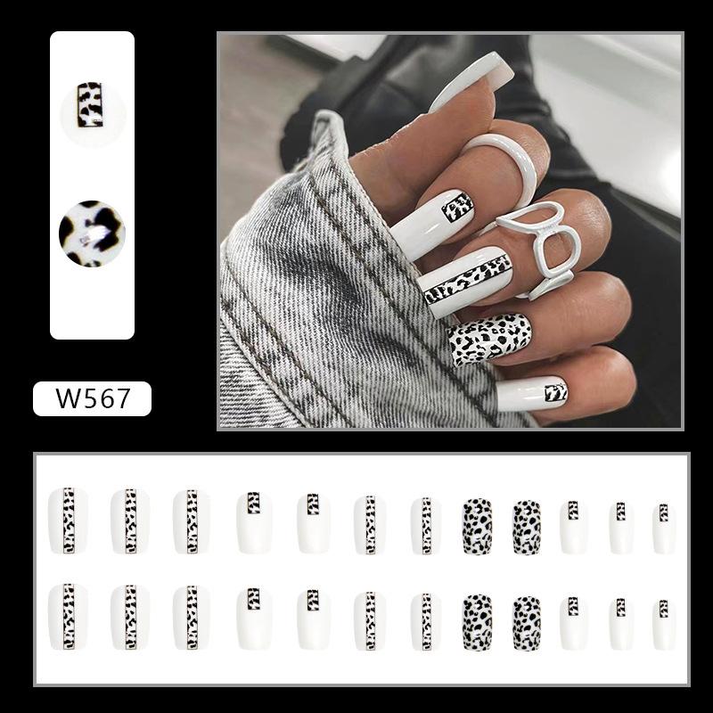 Summer Colorful Fresh And Cute Flowers European And American Fake Nails Solid Color Matte Nail Art Pieces Fashion Wear Nail