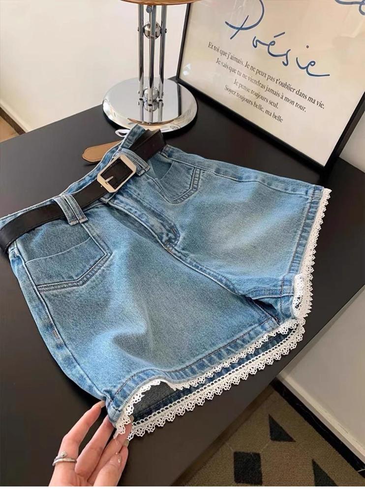Women's Plus Size Retro Blue High-Waisted Denim Shorts with Lace Trim - Loose Slimming Wide-Leg Design