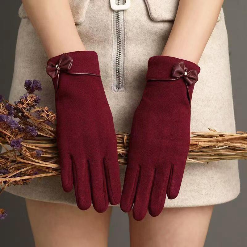 Women's Velvet Touchscreen Winter Gloves - Versatile, Warm, & Ideal for Outdoor Cycling